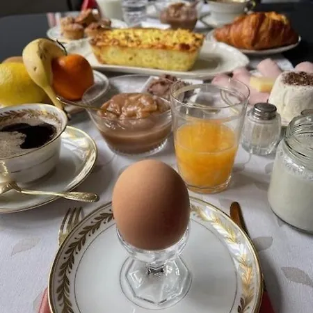 Josephine Bed & Breakfast Saint-Cloud